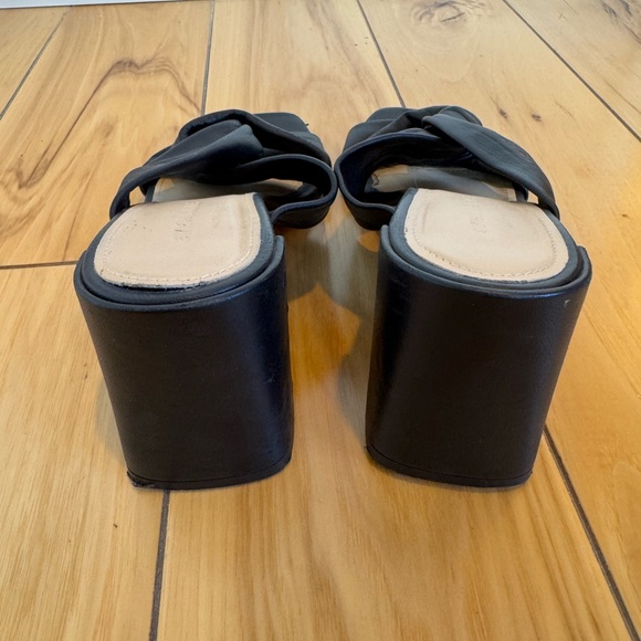 Everlane Black Leather Women's Slide Sandals - Picture 3 of 6